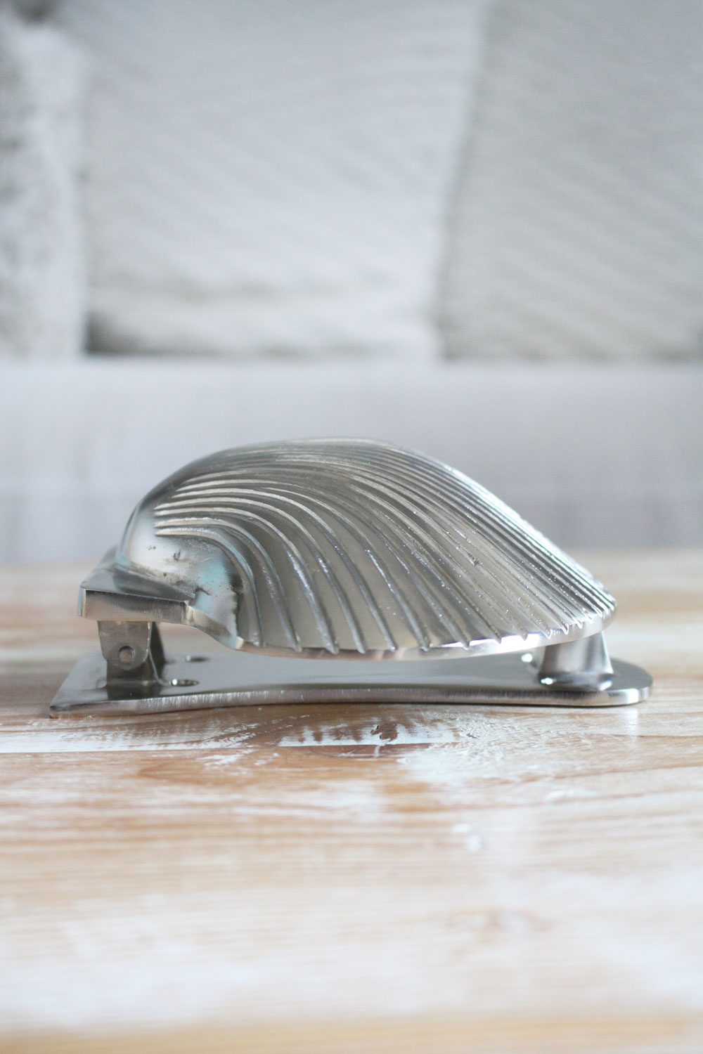 Brass Scallop Shell Door Knocker - Silver