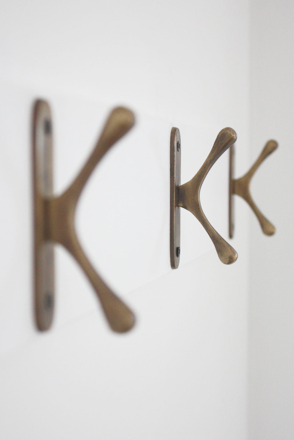 Brass Curved Cleat