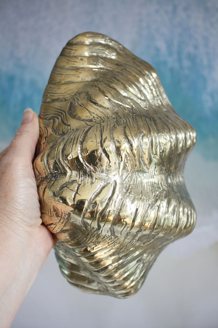 Brass Clam Shell 23cm