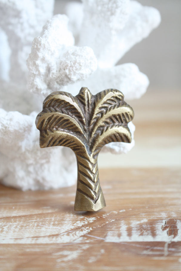 Brass Palm Tree Handle/Drawer Knob - Antiqued